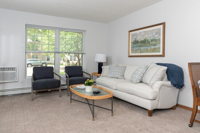 Foto del edificio - BRIARCLIFF APARTMENTS
