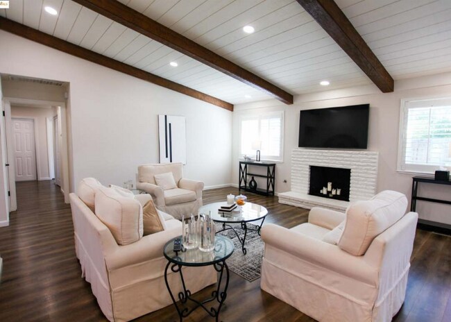 Foto del edificio - 1219 Marcus Ct