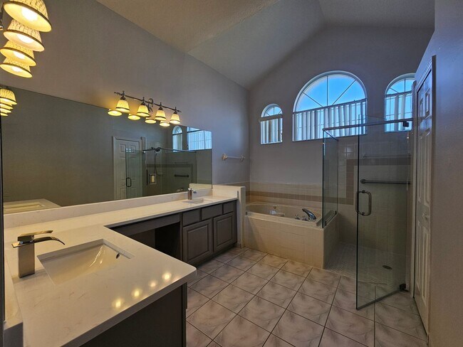 Building Photo - 6506 Canterlea Dr