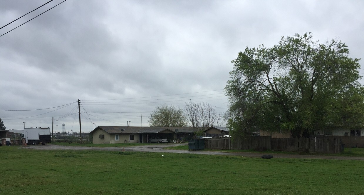 Foto del edificio - 11379 S Harlan Rd