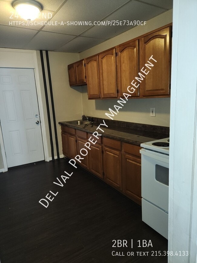 Foto del edificio - 245 N 2nd-