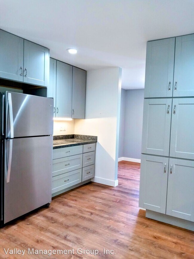 Foto del edificio - 3 br, 2 bath House - 2798 Florence Ave