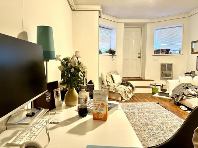 Building Photo - 1 bedroom in Boston MA 02118