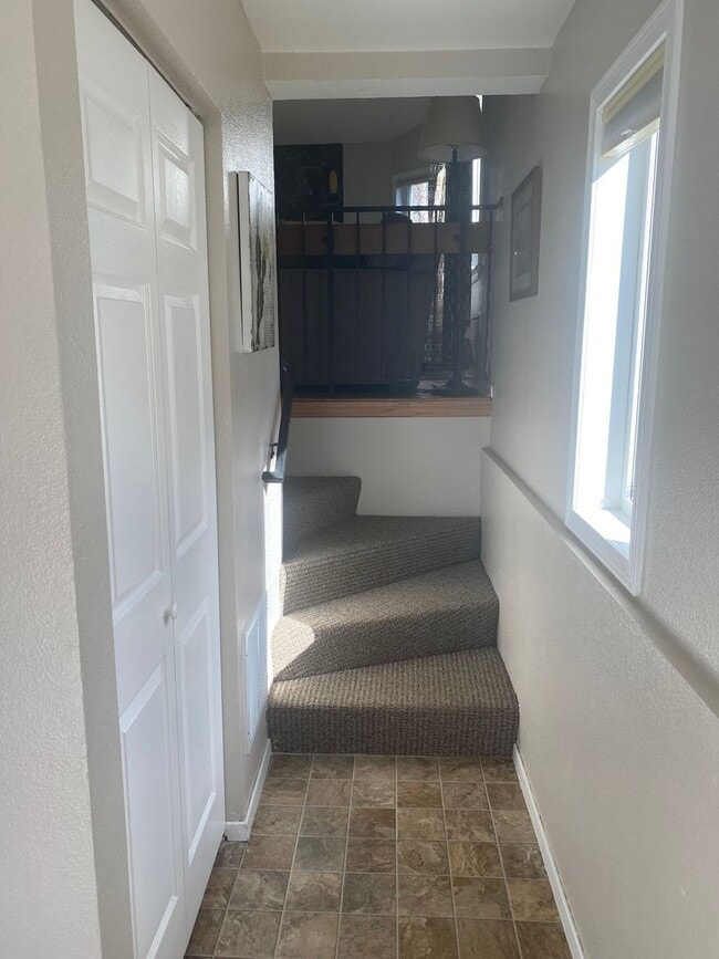 Building Photo - Must See- 3 BD | 2 BA Duplex!