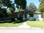 Primary Photo - 1008 Woodford Ave