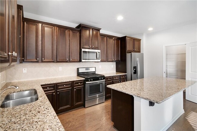 Foto del edificio - 5310 Whisper Point Blvd