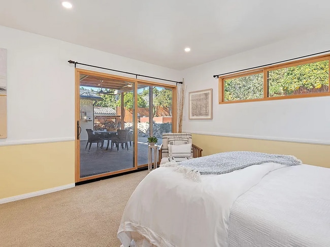 Foto del edificio - 3052 Lucinda Ln