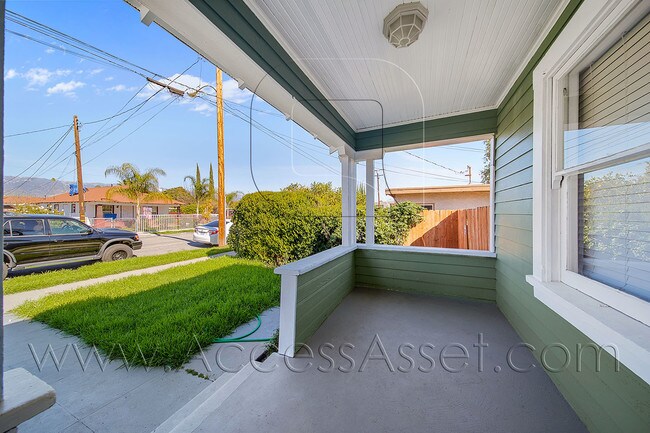 Foto del edificio - 947 Spruce St W