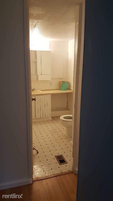 Building Photo - 2 br, 1 bath Apartment - 436 West N 2nd St.