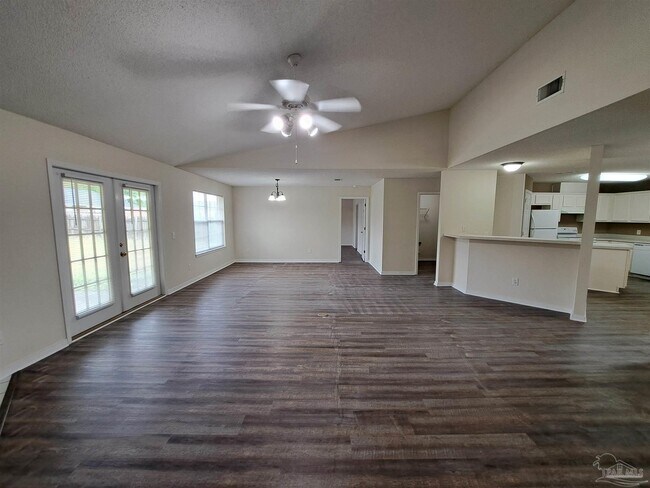Building Photo - 3312 Massena Dr