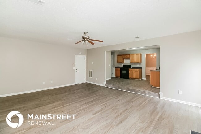 Building Photo - 6462 Dekeon Dr