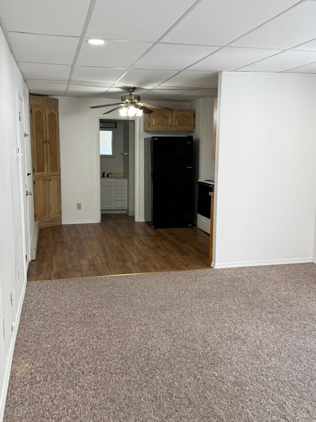 Foto del edificio - 339 S Poplar St