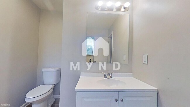 Foto del edificio - 3 br, 2 bath House - 504 Carlton Blvd