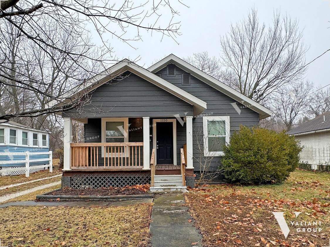 Primary Photo - Charming 3-Bedroom, 2-Bathroom Bungalow in...