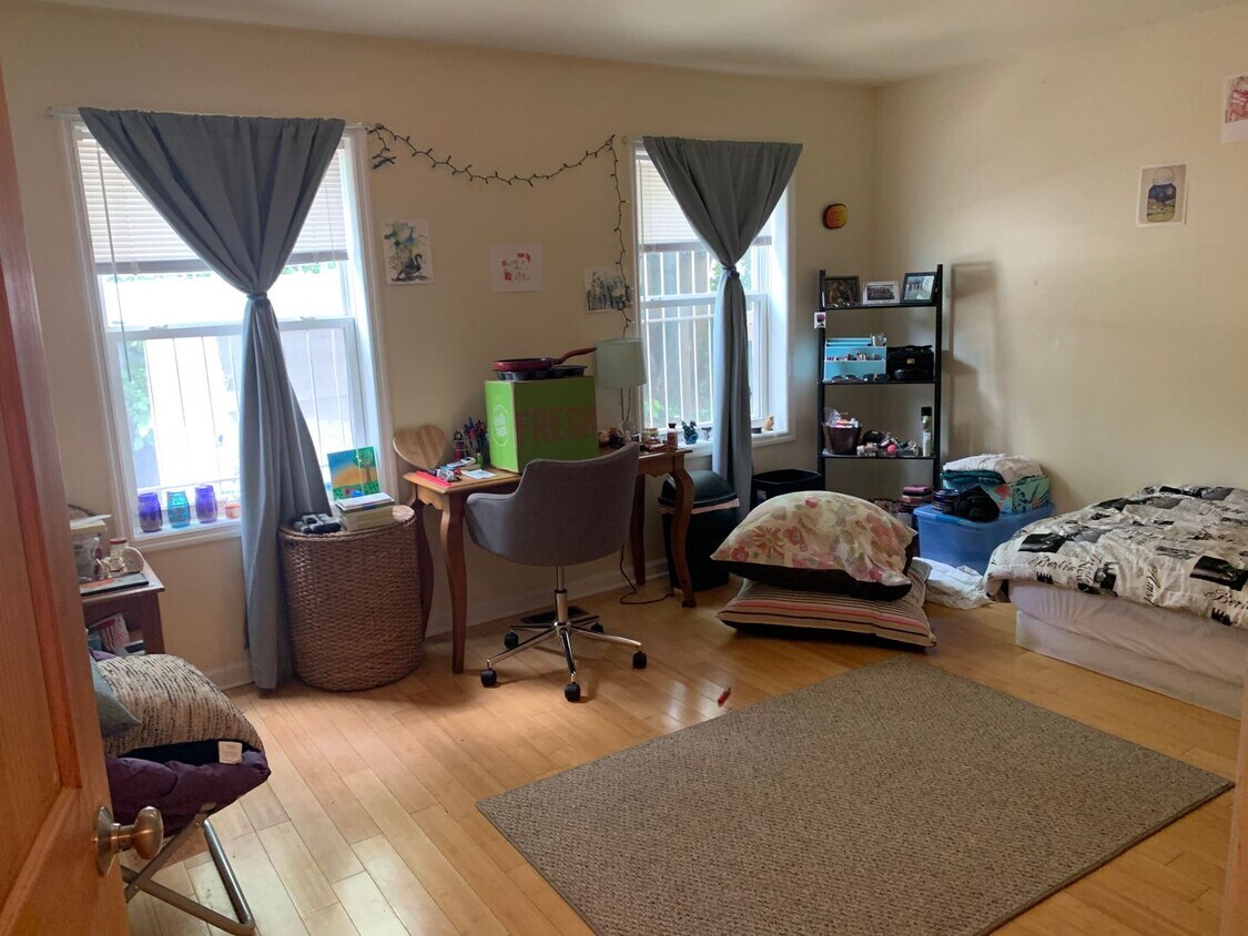 Primary Photo - 1526 N 17th St