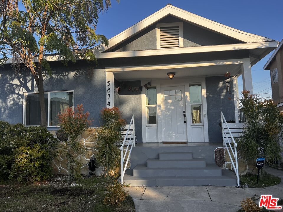 Primary Photo - 5874 Denver Ave