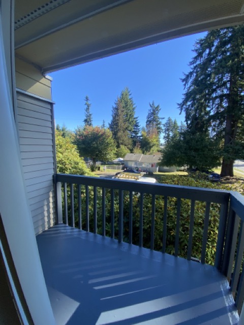 private patio Unit c - 21906 54th Ave W