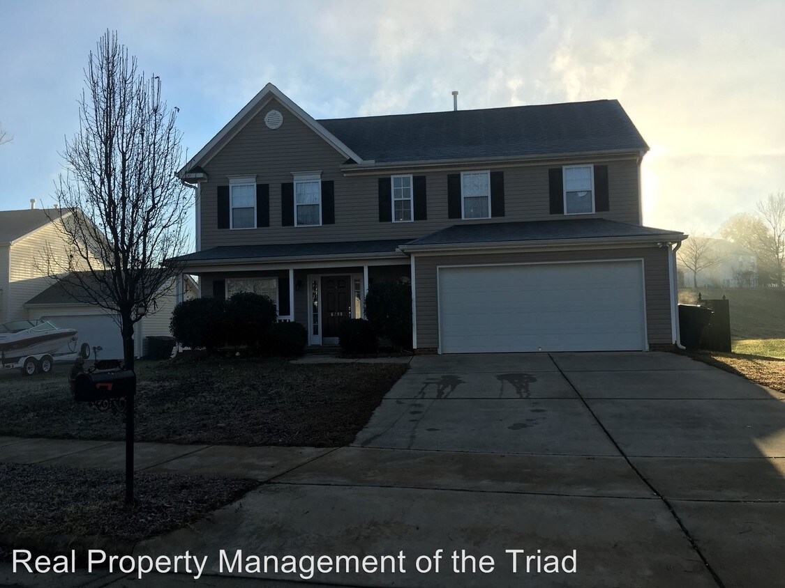 6208 Black Willow Dr, Greensboro, NC 27405 House Rental in Greensboro