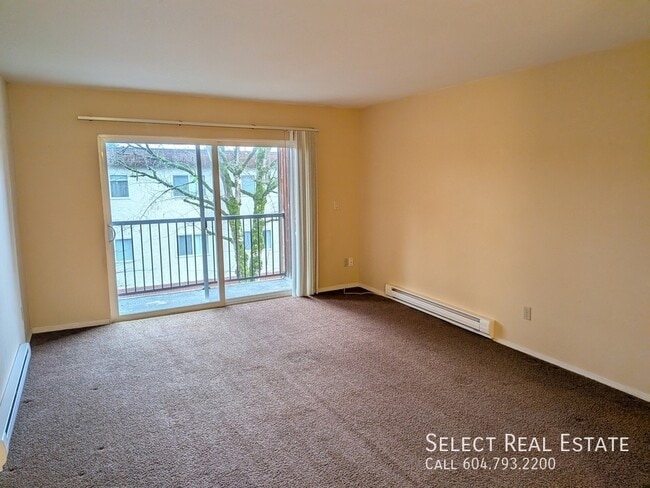 Building Photo - 1755 No 9 Highway308