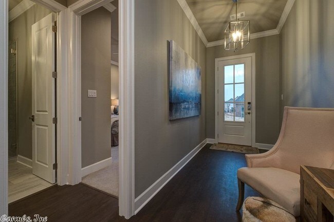 Building Photo - 24 Chenal Village Cir