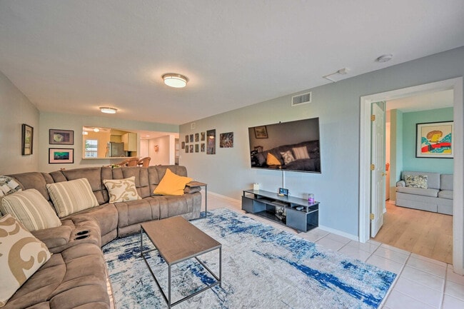 Foto del edificio - 320 Horse Creek Dr