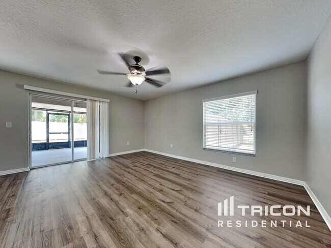 Building Photo - 7810 Maroon Peak Dr
