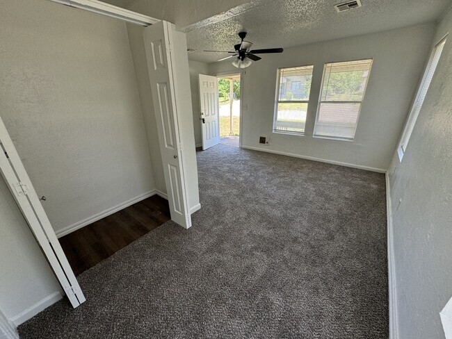 Photo - 1431 NE 29th St House