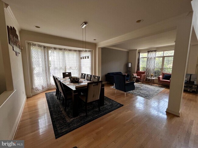 Foto del edificio - 7957 Blitz Ct