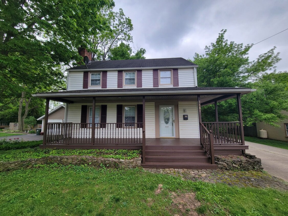 Primary Photo - 3600 Grand Ave 3BR/1.5BA (Middletown)