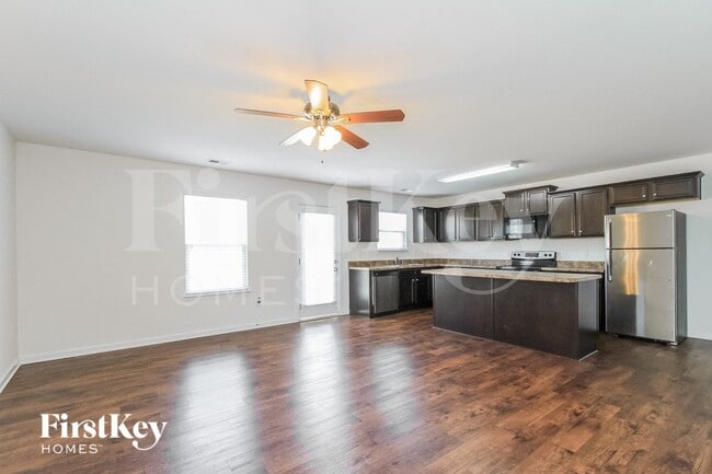 Foto del edificio - 1377 Aurora Glen Dr