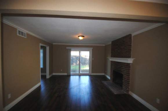 Building Photo - 7588 Eddylee Way