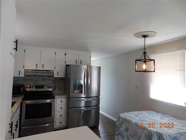 Foto del edificio - 3111 Dorothy Pl