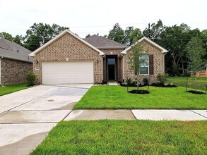 Building Photo - 22635 Strathmore Dr