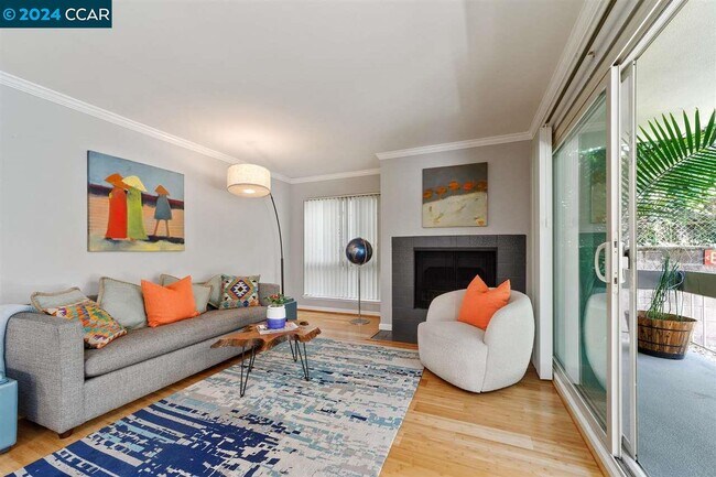 Foto del edificio - 66 Fairmount Ave