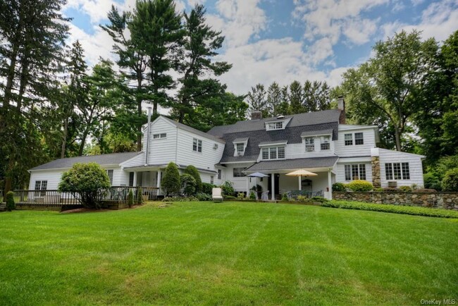 Building Photo - 188 Orchard Ridge Rd