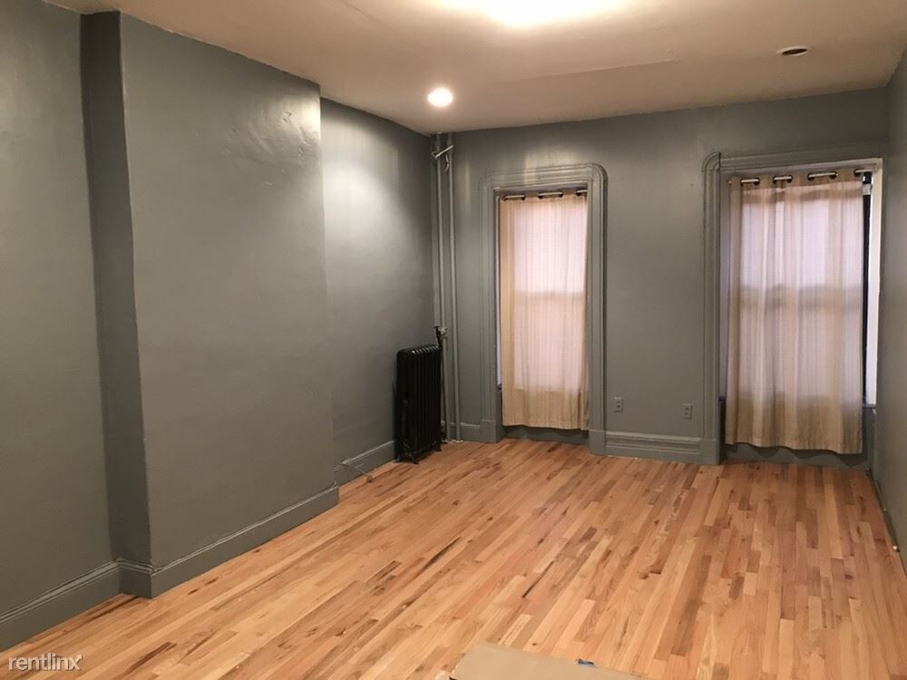 Primary Photo - 345 Stuyvesant Ave