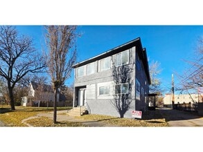 Building Photo - 414 N 33rd Ave