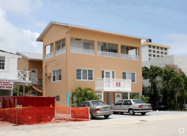 Building Photo - 3009 Seville St