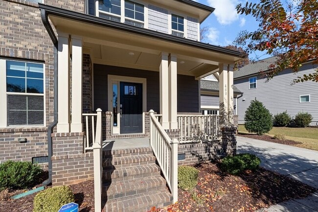 Foto del edificio - 460 Young Landing Ct