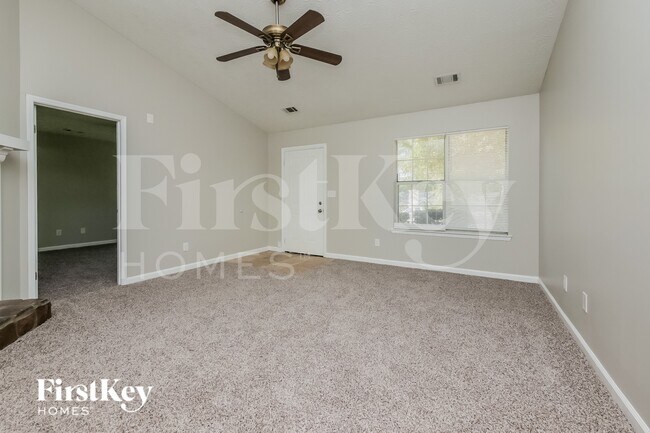 Foto del edificio - 10366 Candlelight Rd