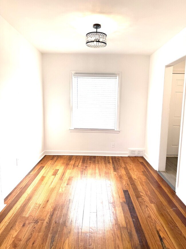 Foto del edificio - 480 Marquette Dr