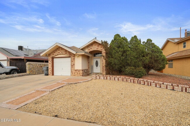 Building Photo - 3286 Sal Berroteran Dr