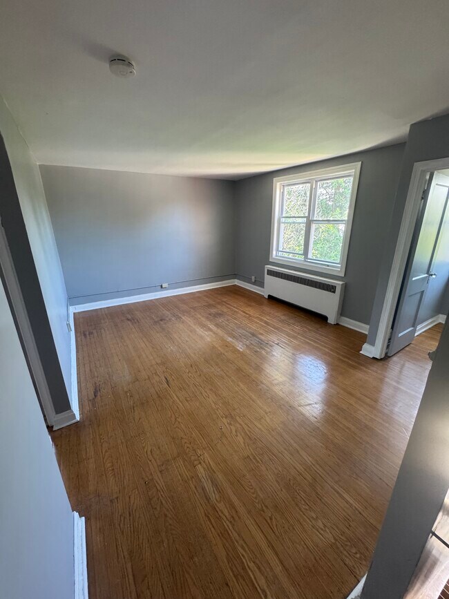 Sala de estar - 6255 N 5th St