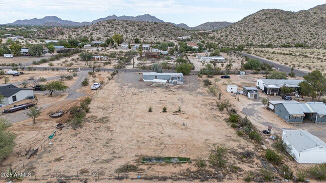 Building Photo - 9685 W Altadena Dr