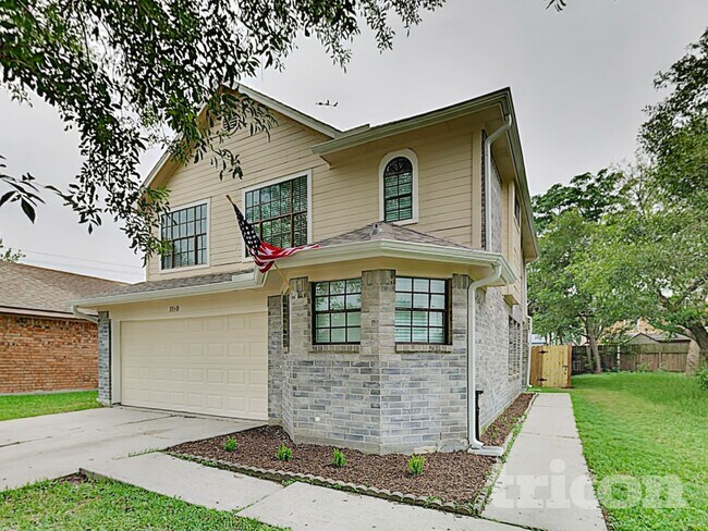 Foto del edificio - 1050 Macclesby Ln