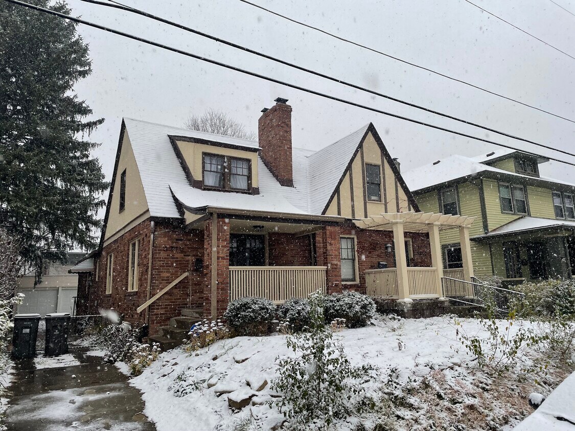 Primary Photo - 3712 Ruskin Pl