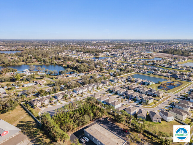 Building Photo - 10201 Boggy Moss Dr