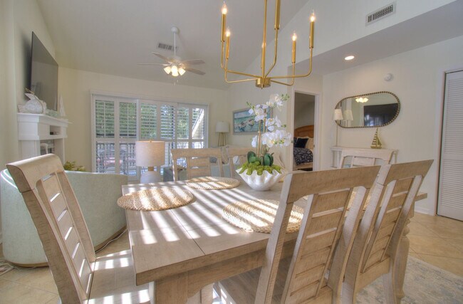 Foto del edificio - 301 Myrtlewood Ct