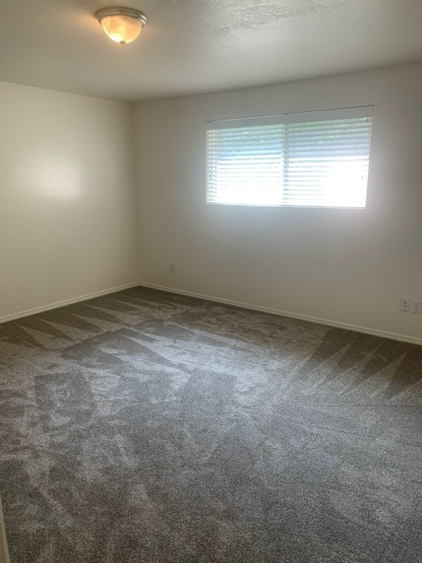 Building Photo - 753 S 600 W