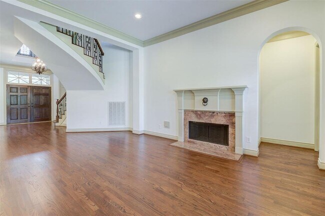 Building Photo - 13602 Ashley Run